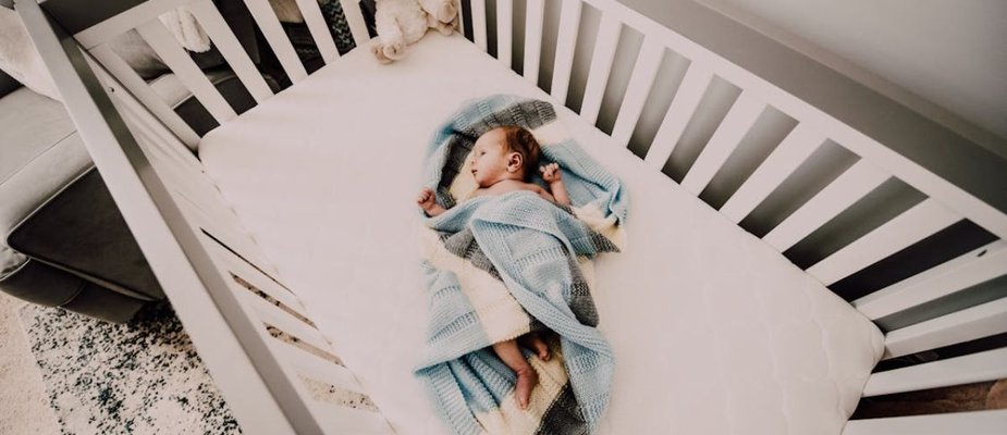 Como fazer o bebe dormir no berço Como fazer o bebe dormir no berço