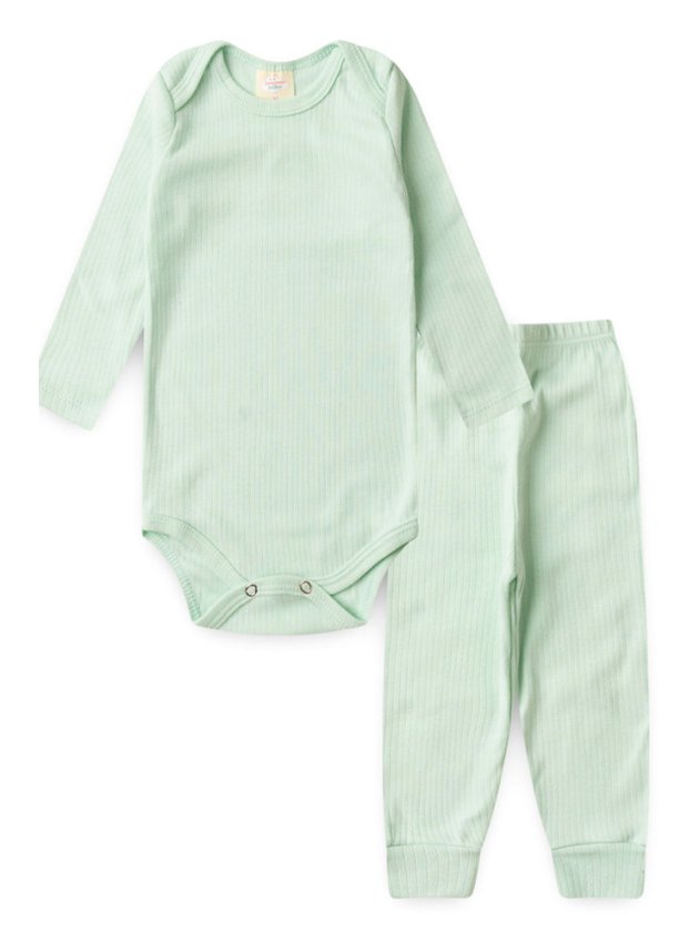 cj0054 conjunto canelado longo verde claro